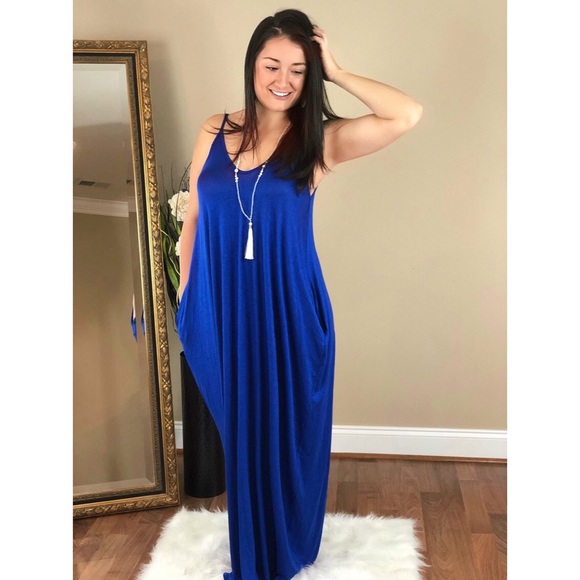 Coral, maxi dress with pockets - Picture 2 of 2